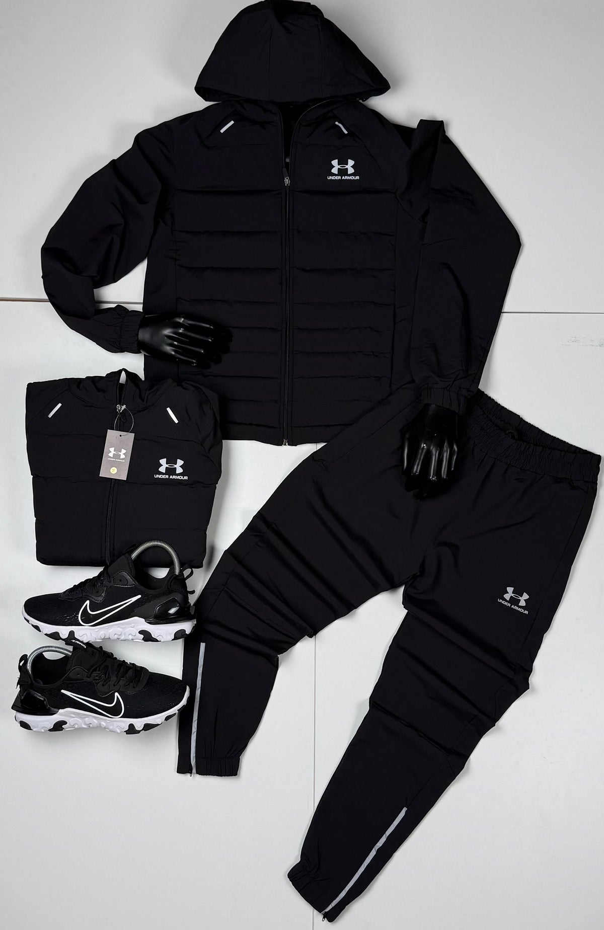 UNDER ARMOUR BLACK REFLECTANTE