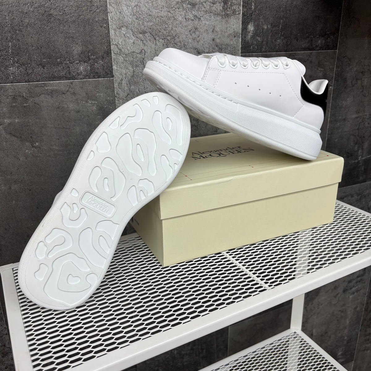 ALEXANDER MCQUEEN WHITE
