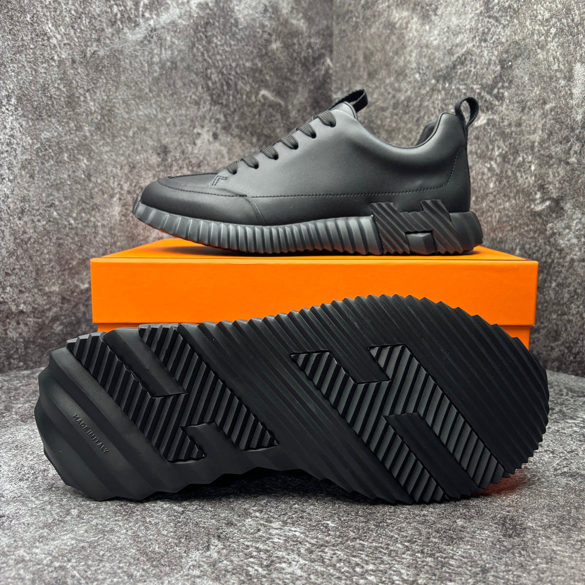 HERMES BLACK