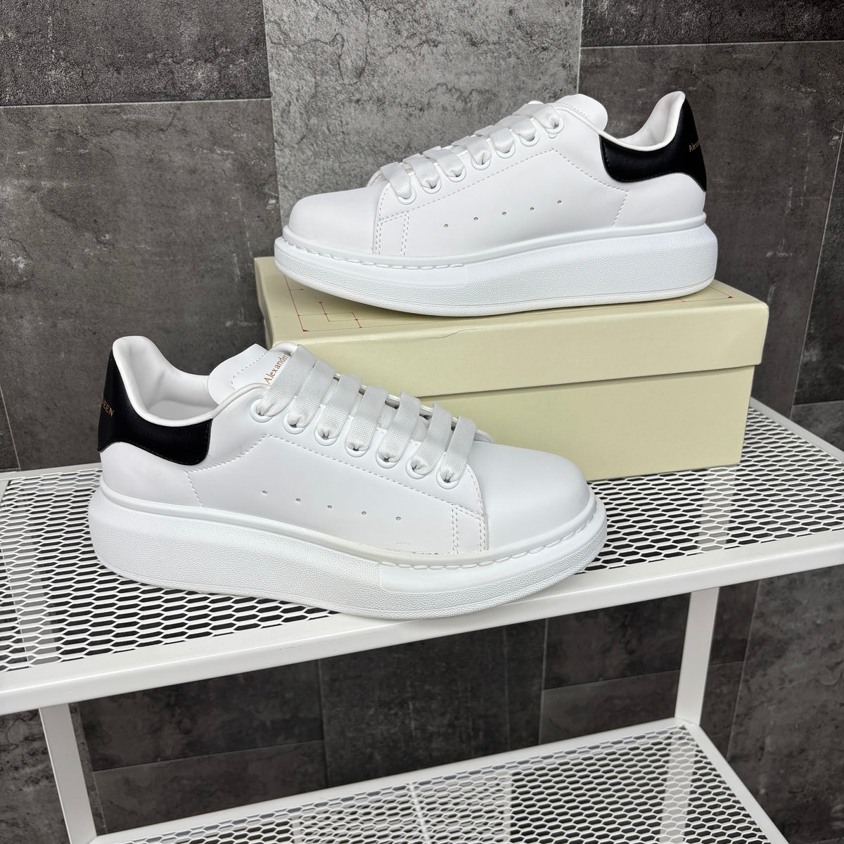 ALEXANDER MCQUEEN WHITE