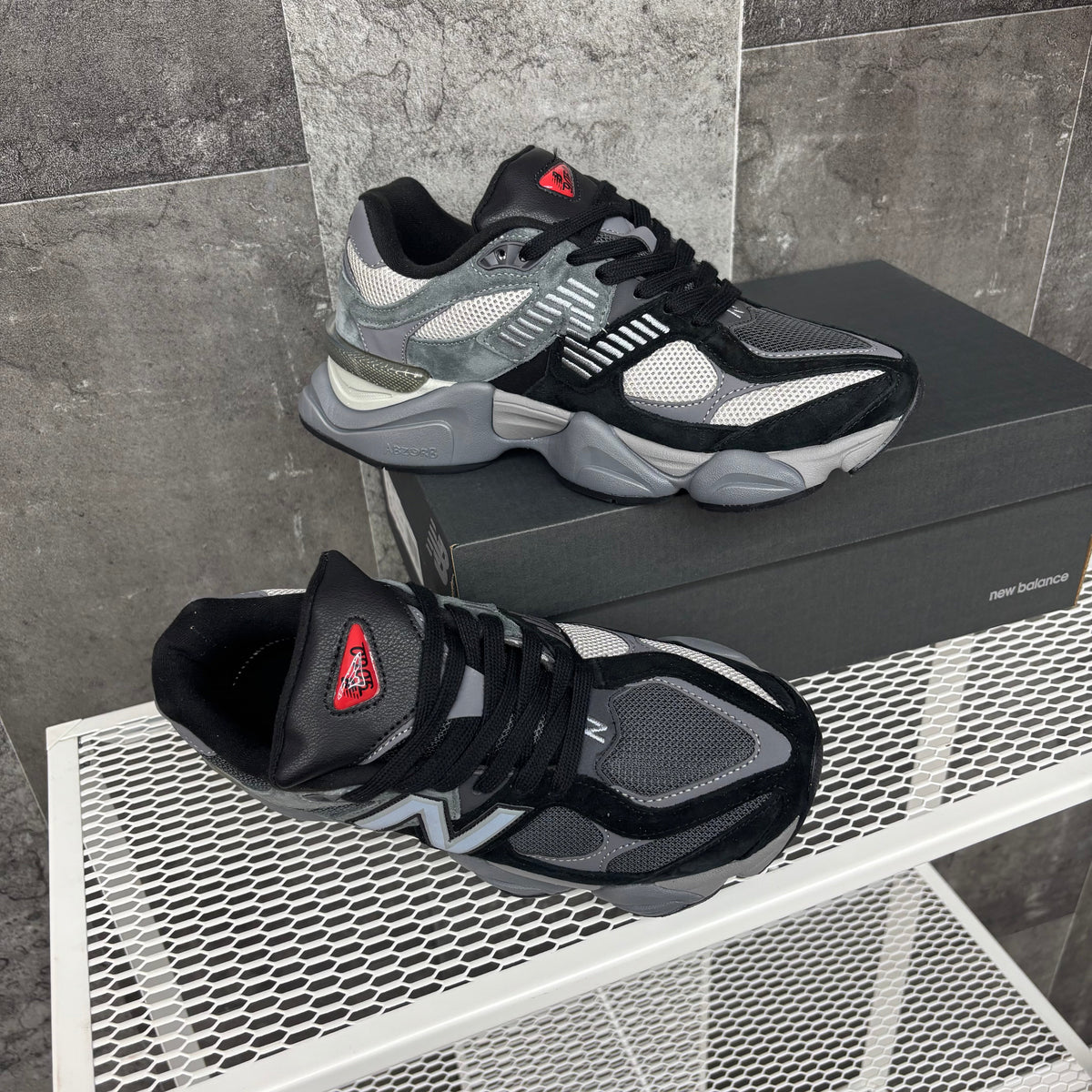 NEW BALANCE 9060