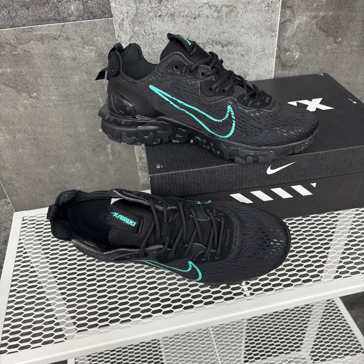 NIKE REACT VISION MX BLACK LOGO BLUE