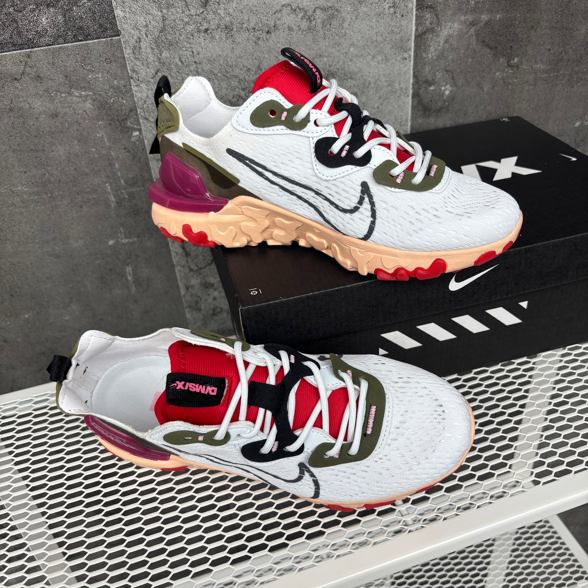 NIKE REACT VISION MX