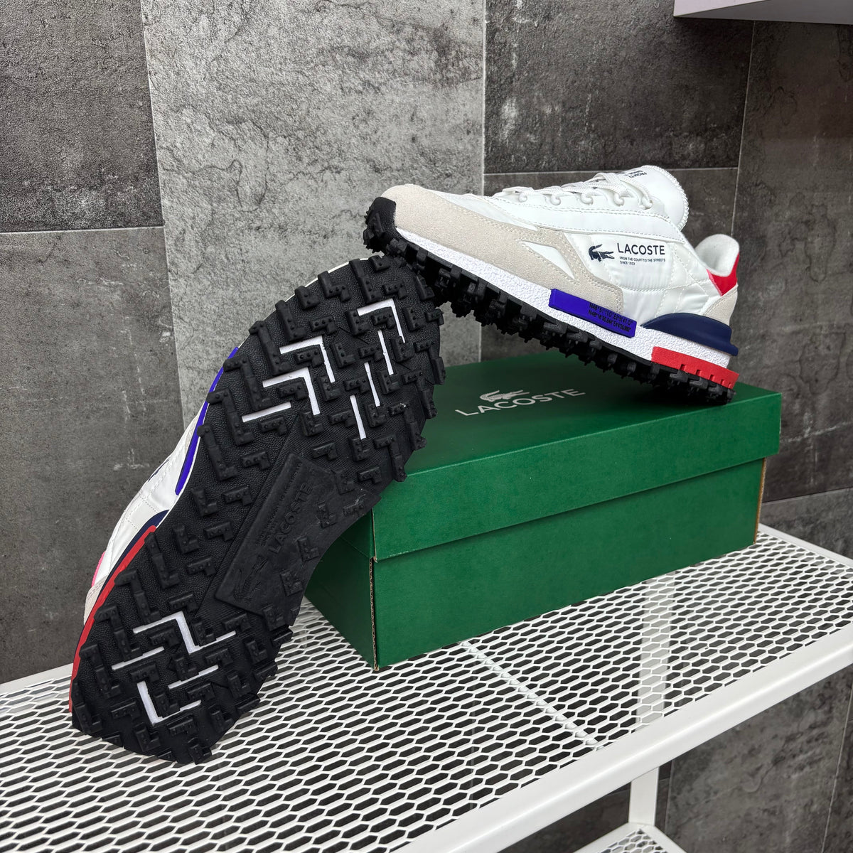 LACOSTE ÉLITE ACTIVE WHITE BLUE RED
