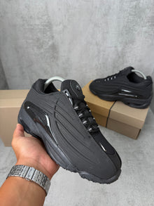 NIKE NOCTA HOT STEP ll BLACK