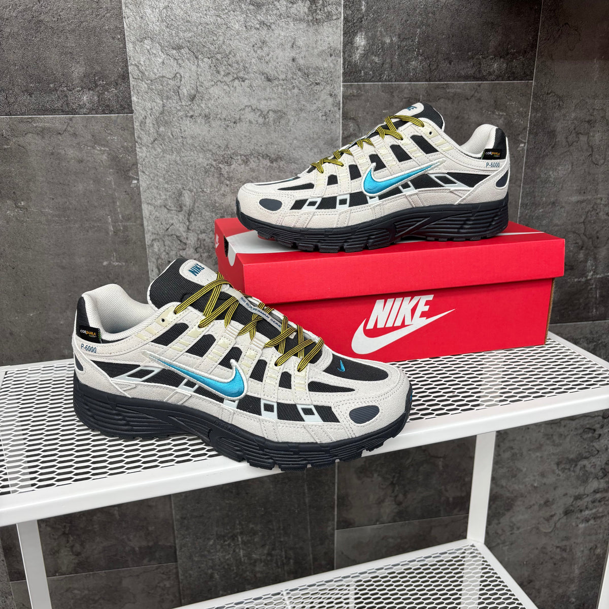 NIKE P-6000 CREAM & BLUE
