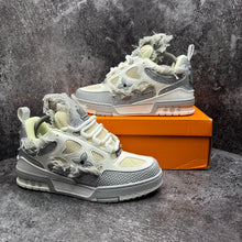 LOUIS VUITTON SKATE SWAROVSKI GREY