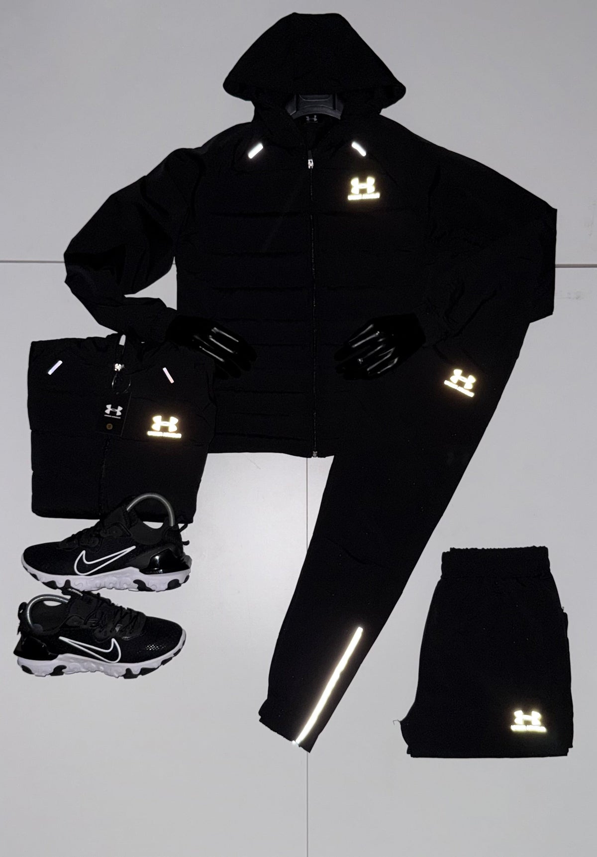 UNDER ARMOUR BLACK REFLECTANTE