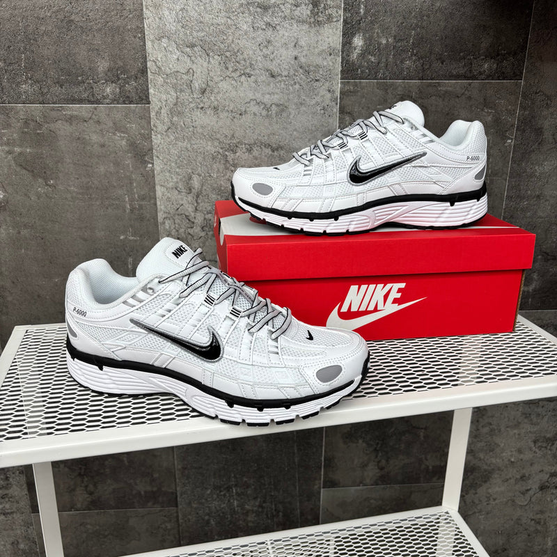 NIKE P-6000 WHITE/BLACK