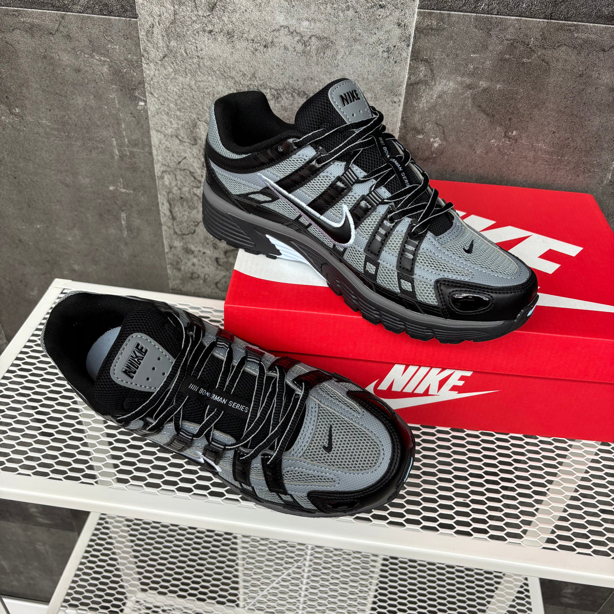 NIKE P-6000 GREY/BLACK