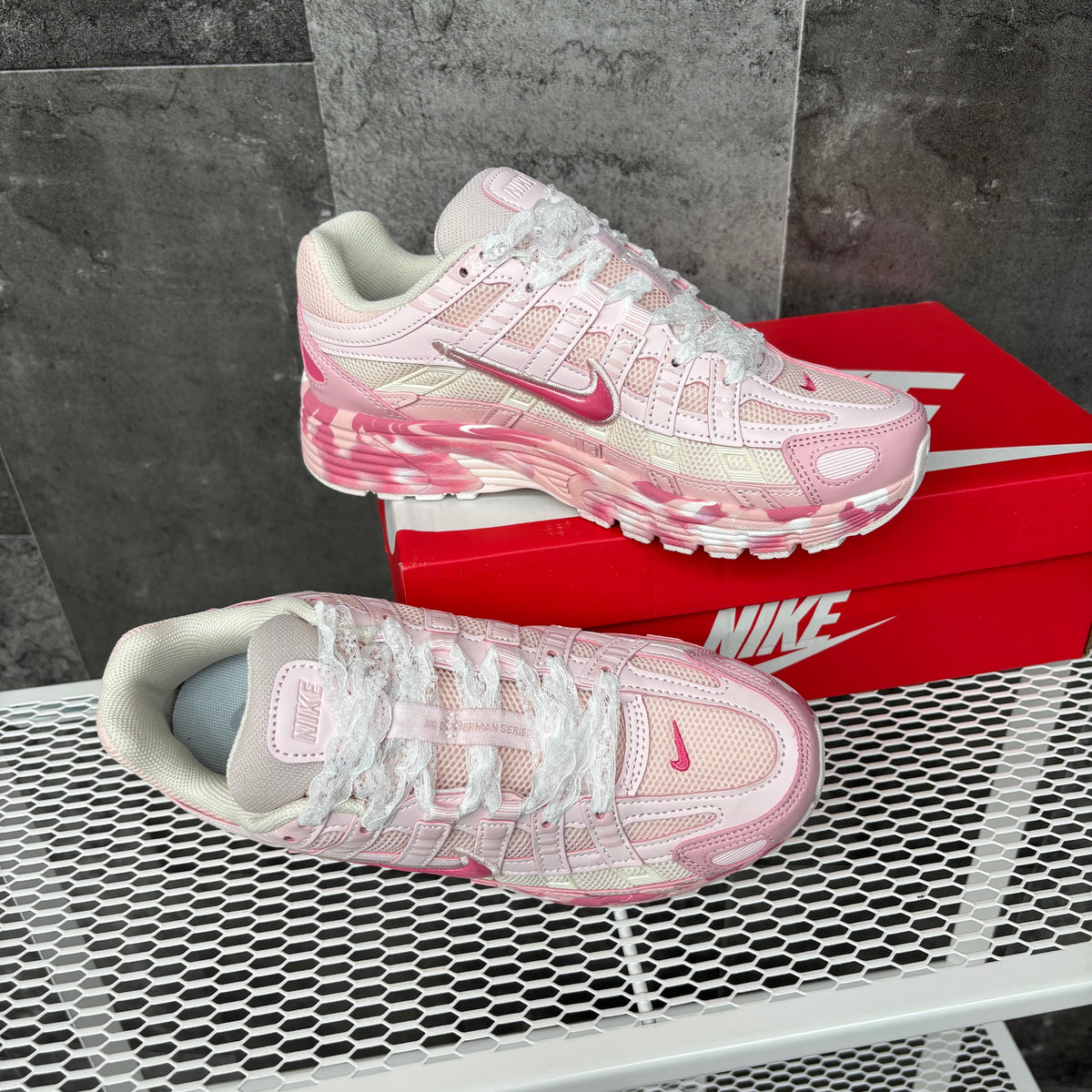 NIKE P-6000 ALL PINK