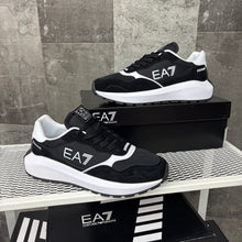 EA7 WHITE & BLACK