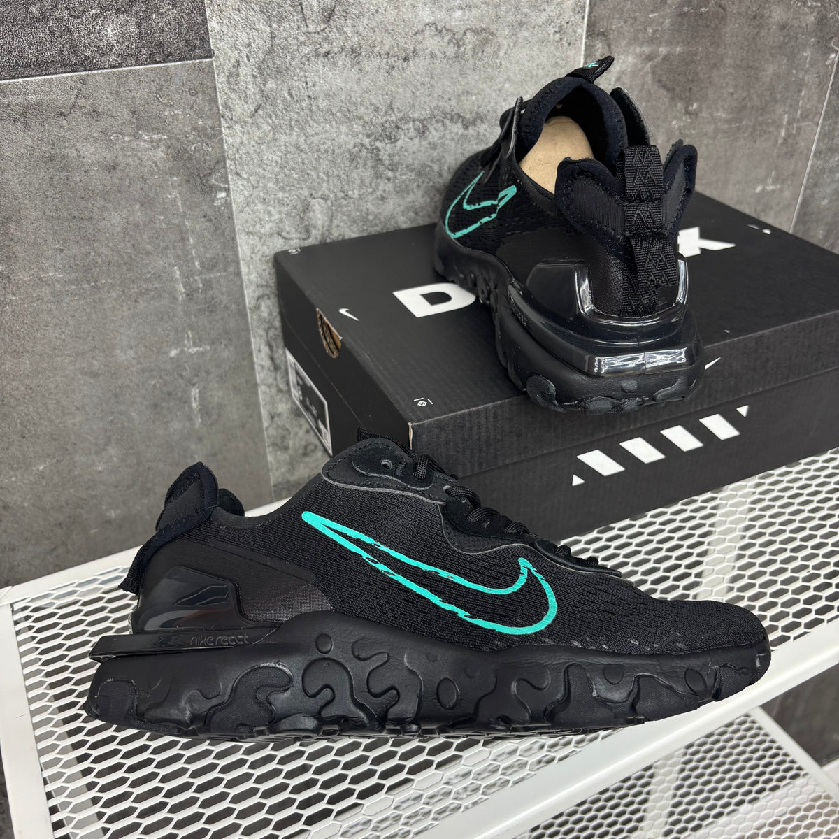 NIKE REACT VISION MX BLACK LOGO BLUE