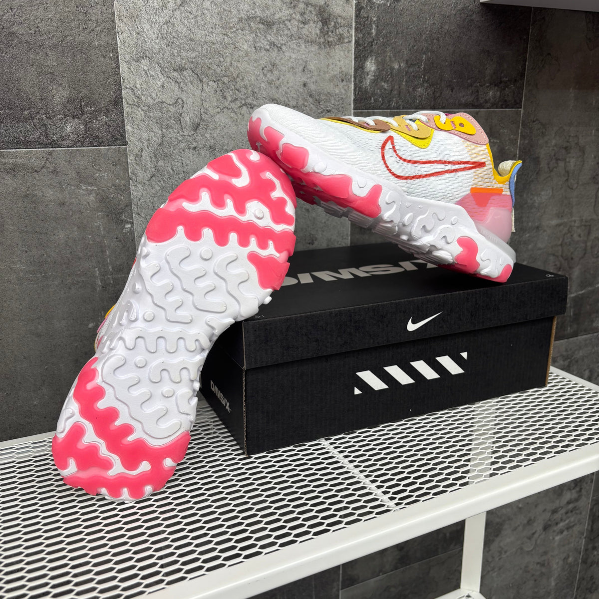 NIKE REACT VISION MX WHITE PINK YELLOW