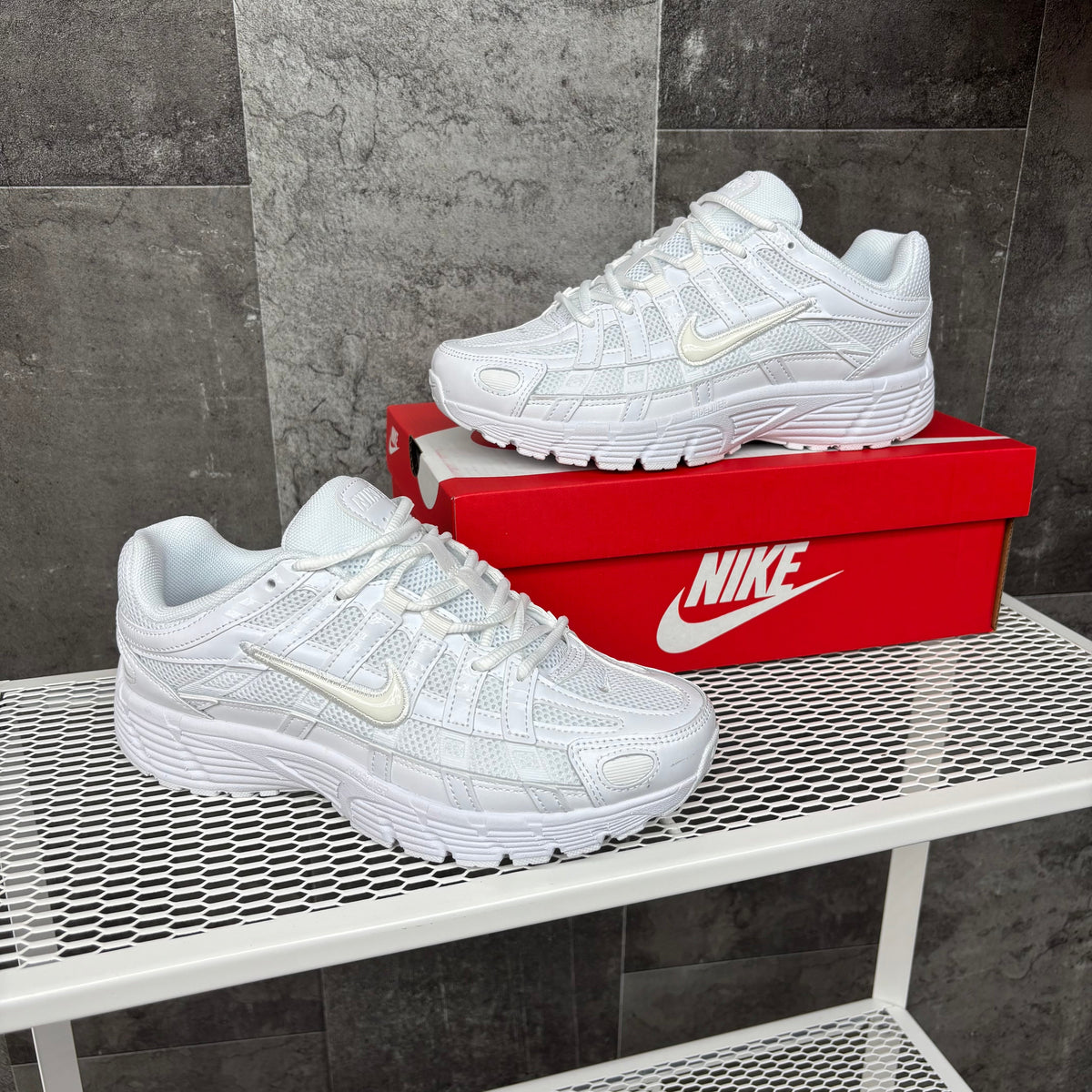 NIKE P-6000 ALL WHITE