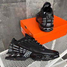 NIKE TUNED AIR MAX PLUS III BLACK