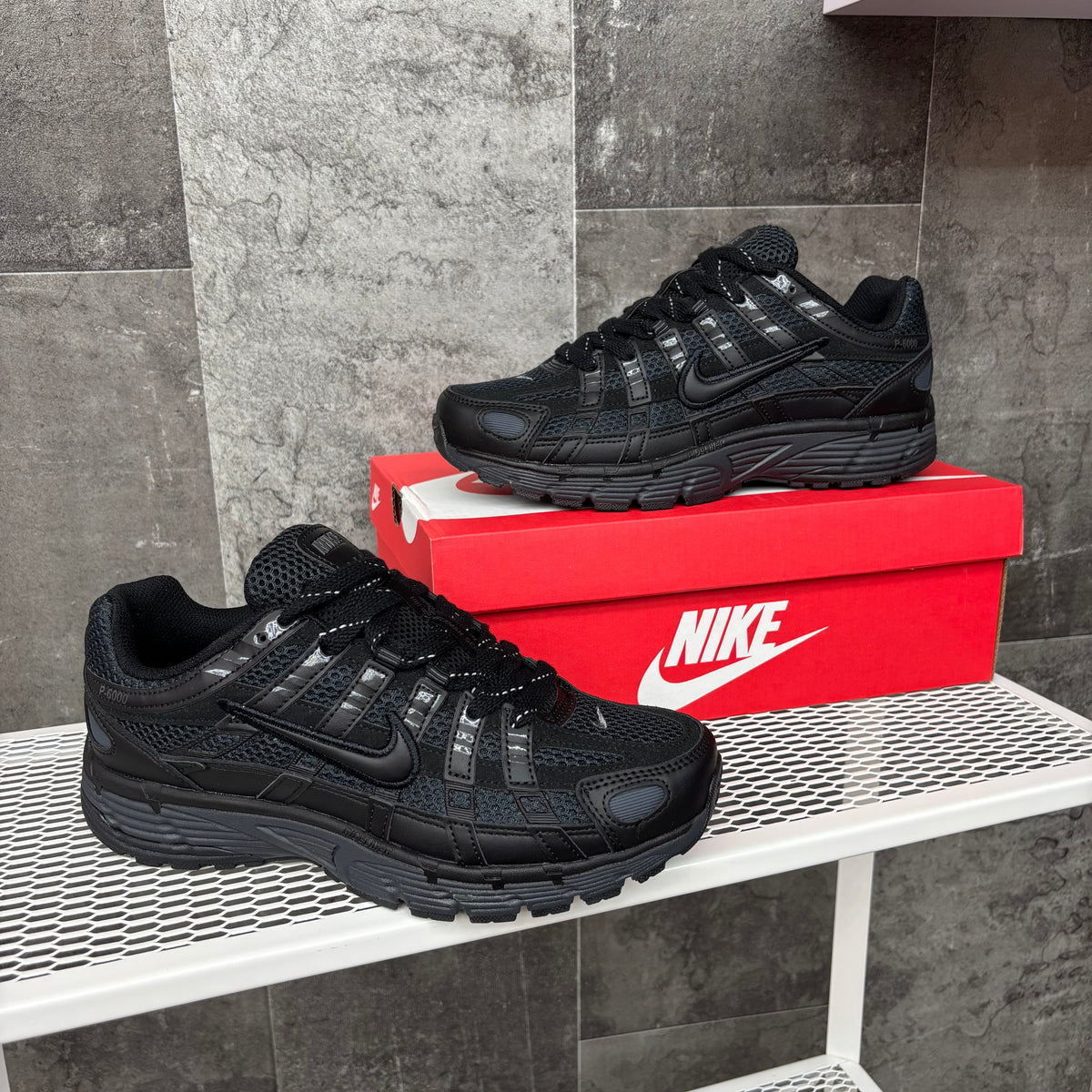 NIKE P-6000 ALL BLACK