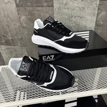 EA7 WHITE & BLACK