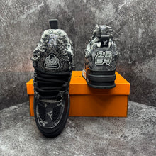 LOUIS VUITTON SKATE SWAROVSKI BLACK & SILVER