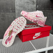 NIKE P-6000 ALL PINK