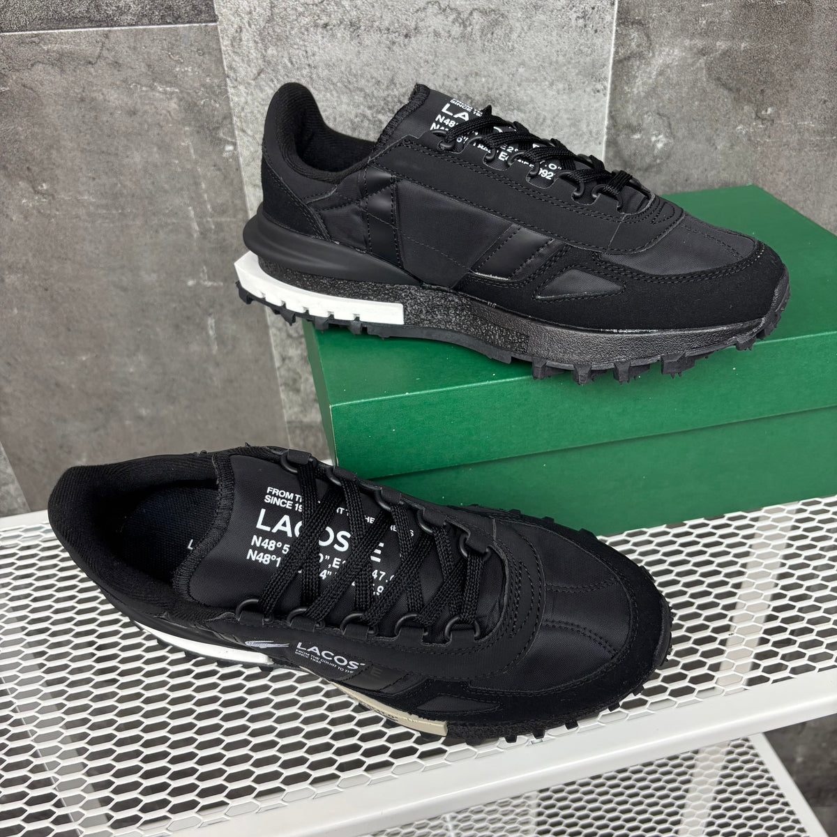 LACOSTE ÉLITE ACTIVE BLACK & WHITE