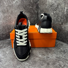 HERMES BLACK & WHITE