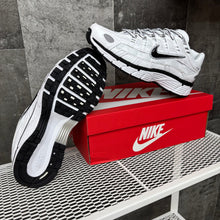 NIKE P-6000 WHITE/BLACK